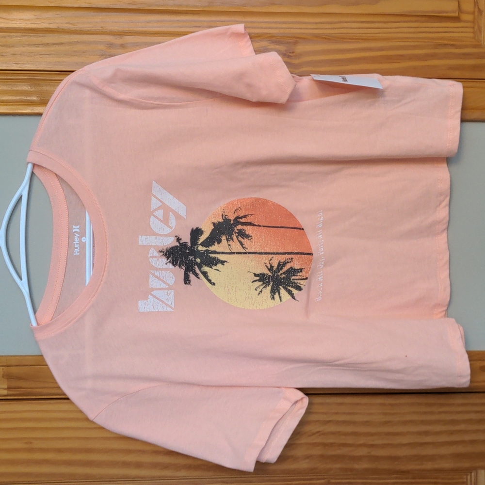 NWOT Hurley crop shirt